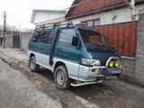 Mitsubishi Delica 1994 годаfor2 000 000 тг. в Алматы – фото 2