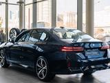 BMW 530 XDrive 2025 года за 51 156 345 тг. в Астана – фото 3