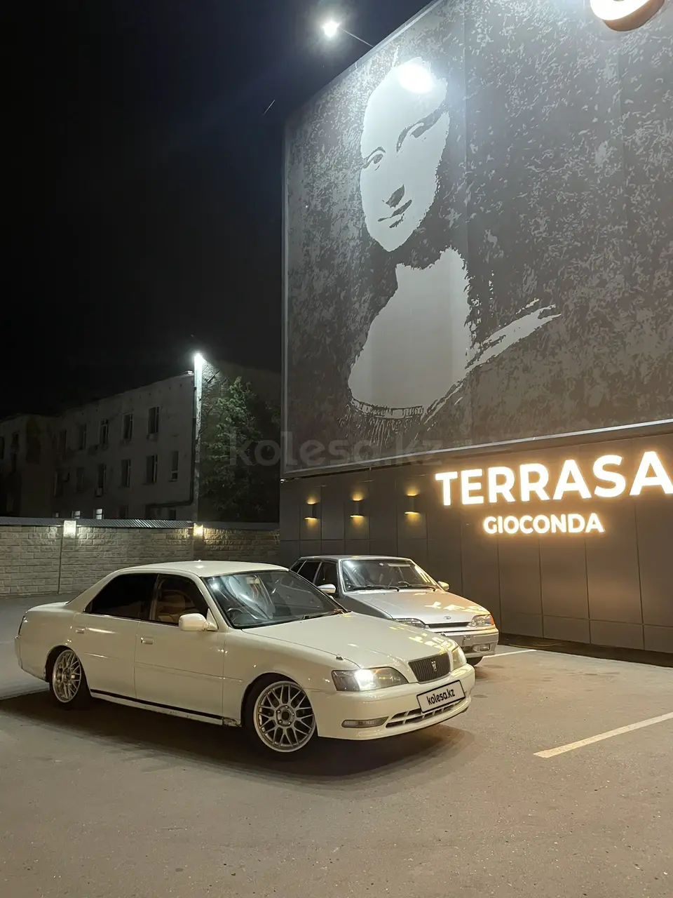 Toyota Cresta, 1998