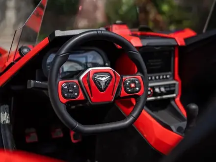 Polaris  SLINGSHOT BATYR MOTO 2021 года за 23 000 000 тг. в Алматы – фото 9