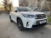 Toyota Highlander 2019 года за 17 000 000 тг. в Павлодар