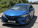 Toyota Camry 2020 года за 9 400 000 тг. в Астана – фото 2