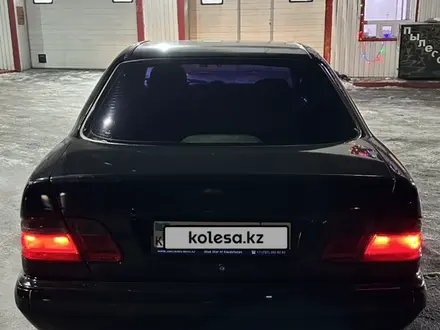 Mercedes-Benz E 280 2000 года за 4 000 000 тг. в Алматы – фото 5