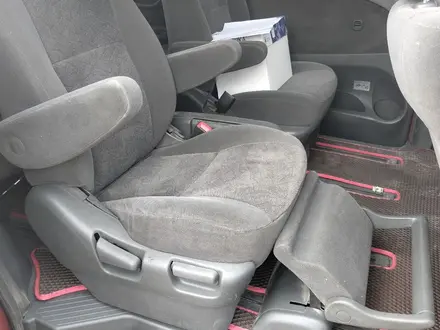 Toyota Estima 2003 года за 4 500 000 тг. в Алматы – фото 20