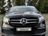Mercedes-Benz V 250 2021 годаfor33 000 000 тг. в Астана