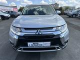 Mitsubishi Outlander 2019 годаүшін8 900 000 тг. в Костанай – фото 2