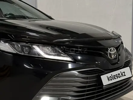 Toyota Camry 2019 года за 13 500 000 тг. в Караганда – фото 12
