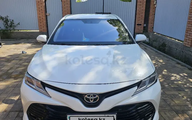 Toyota Camry 2019 годаүшін10 300 000 тг. в Актобе