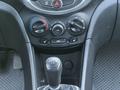Hyundai Solaris 2015 года за 4 150 000 тг. в Семей – фото 11