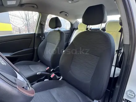 Hyundai Solaris 2015 года за 4 150 000 тг. в Семей – фото 19