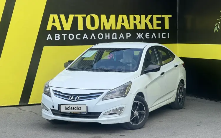 Hyundai Solaris 2015 года за 3 750 000 тг. в Семей