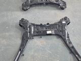 Балка передняя Kia k5 2020-2025 за 55 000 тг. в Алматы