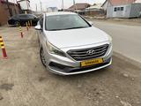 Hyundai Sonata 2015 годаfor6 900 000 тг. в Атырау – фото 3