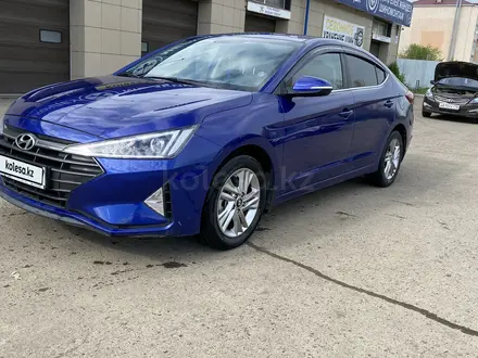 Hyundai Elantra 2019 года за 8 050 000 тг. в Уральск