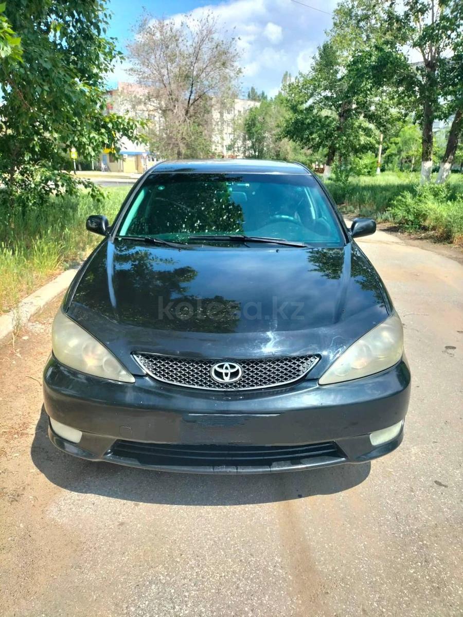 Toyota Camry 2005 г.