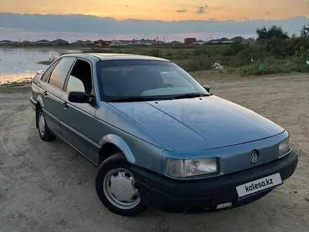 Volkswagen Passat 1991 года за 1 100 000 тг. в Кульсары – фото 5
