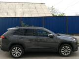 Toyota RAV4 2021 года за 18 500 000 тг. в Алматы