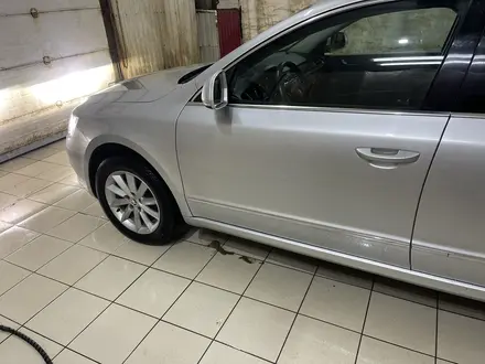 Skoda Superb 2014 года за 9 000 000 тг. в Уральск – фото 23