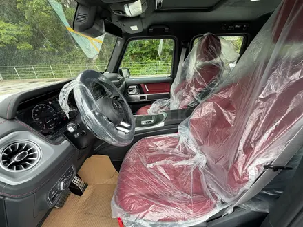Mercedes-Benz G 63 AMG 4MATIC 2026 года за 160 000 000 тг. в Алматы – фото 12
