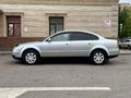 Volkswagen Passat 2002 годаfor2 650 000 тг. в Астана – фото 4