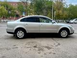 Volkswagen Passat 2002 годаfor2 650 000 тг. в Астана – фото 5