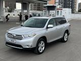 Toyota Highlander 2012 годаfor10 000 000 тг. в Актобе – фото 3