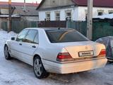 Mercedes-Benz S 320 1997 годаүшін3 850 000 тг. в Караганда – фото 4