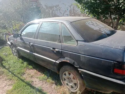 Volkswagen Passat 1993 года за 700 000 тг. в Уральск – фото 3