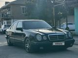 Mercedes-Benz E 230 1996 года за 2 450 000 тг. в Шымкент – фото 2