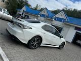 Toyota Camry 2020 года за 13 900 000 тг. в Экибастуз
