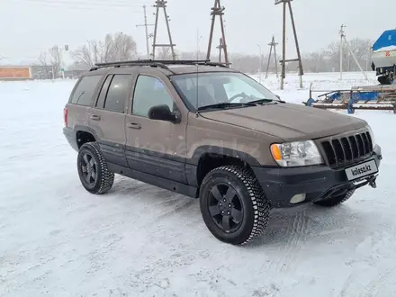 Jeep Grand Cherokee 2001 годаүшін4 800 000 тг. в Ушарал