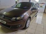 Volkswagen Polo 2014 года за 4 700 000 тг. в Уральск – фото 2