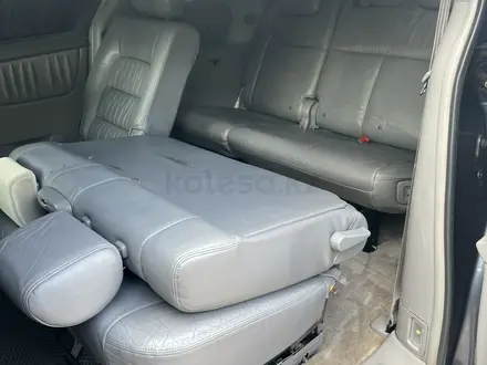Toyota Sienna 2010 года за 10 000 000 тг. в Актобе – фото 16