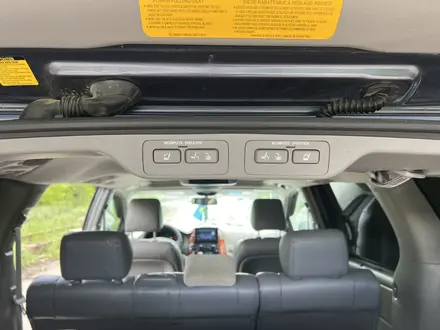 Toyota Sienna 2010 года за 10 000 000 тг. в Актобе – фото 22