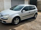 Volkswagen Golf 2005 года за 3 200 000 тг. в Жезказган – фото 5