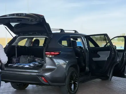 Toyota Highlander 2020 года за 18 500 000 тг. в Алматы – фото 18