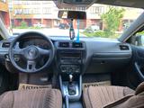 Volkswagen Jetta 2014 года за 3 800 000 тг. в Актобе – фото 4