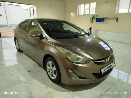 Hyundai Elantra 2014 года за 4 500 000 тг. в Актау – фото 2
