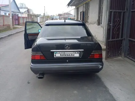 Mercedes-Benz E 280 1994 года за 2 100 000 тг. в Алматы – фото 3