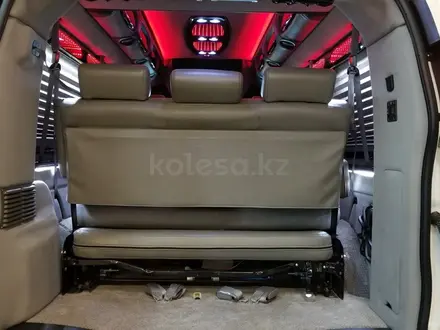 Chevrolet Express 2012 года за 35 000 000 тг. в Астана – фото 12