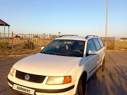 Volkswagen Passat 1999 года за 1 490 000 тг. в Шымкент