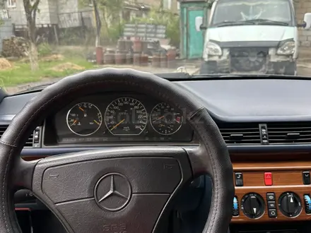 Mercedes-Benz E 280 1995 года за 3 500 000 тг. в Алматы – фото 14