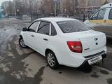 ВАЗ (Lada) Granta 2190 2014 годаүшін3 000 000 тг. в Петропавловск – фото 2