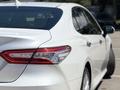Toyota Camry 2019 года за 13 600 000 тг. в Алматы – фото 6