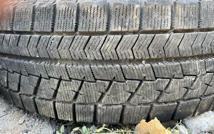 205/65/16 бу Bridgestone один за 9 000 тг. в Алматы