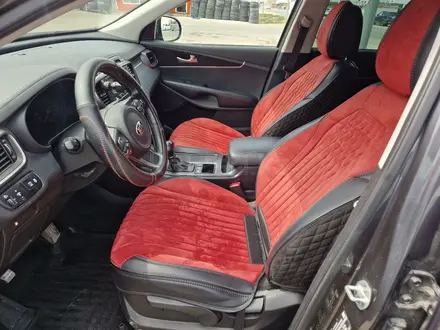 Kia Sorento 2017 года за 11 900 000 тг. в Актау – фото 10