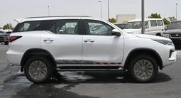 Toyota Fortuner 2023 года за 27 900 000 тг. в Алматы – фото 2