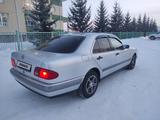 Mercedes-Benz E 230 1996 годаүшін4 100 000 тг. в Петропавловск – фото 4