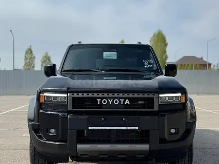Toyota Land Cruiser Prado Prestige 2025 года за 44 000 000 тг. в Актобе