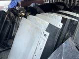 Дверь передние и задний Hyundai Kia за 105 000 тг. в Алматы – фото 5